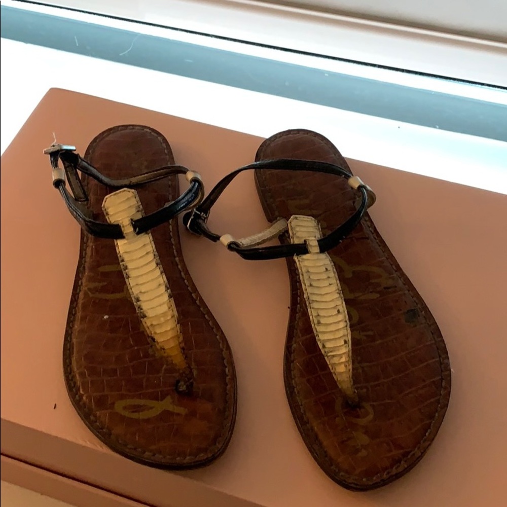 Sam Edelman black and white snake skin sandals